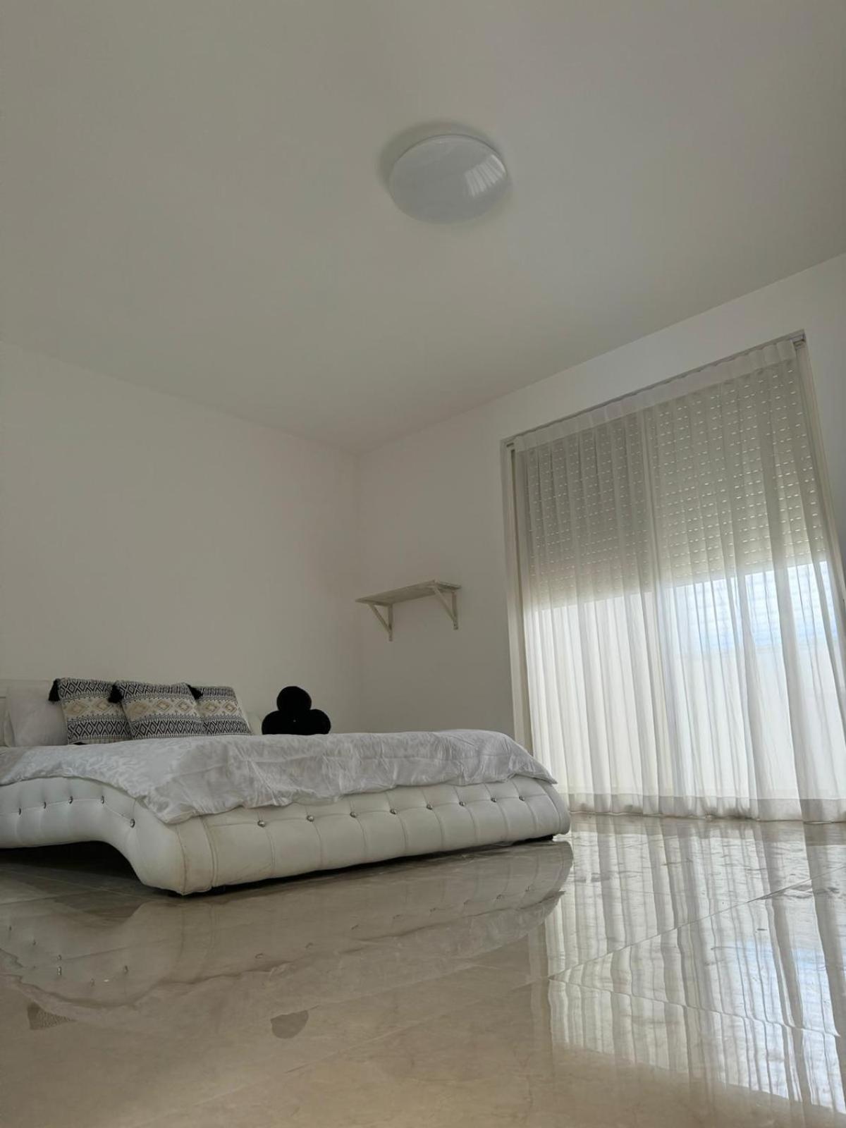 Villa Oasis Reef Resort Near The Sea -רק משפחות 엘라트 외부 사진